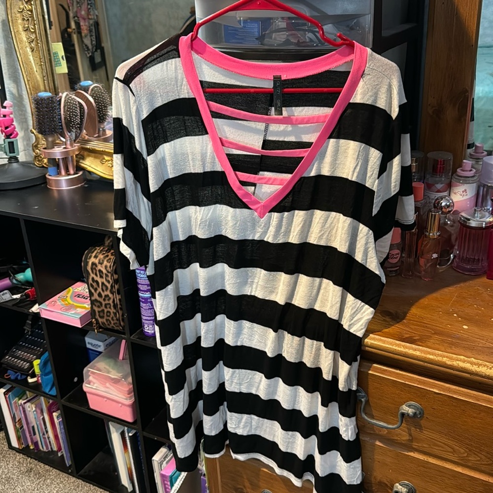 Women’s plus size top